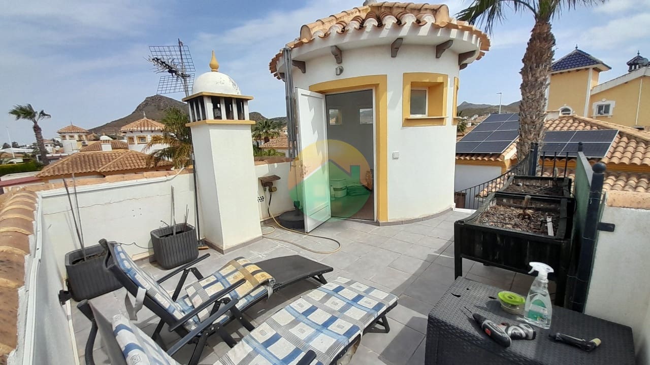 2 soverom Villa til salgs i Mazarron med svømmebasseng garasje - € 255 000 (Ref: 9759384)