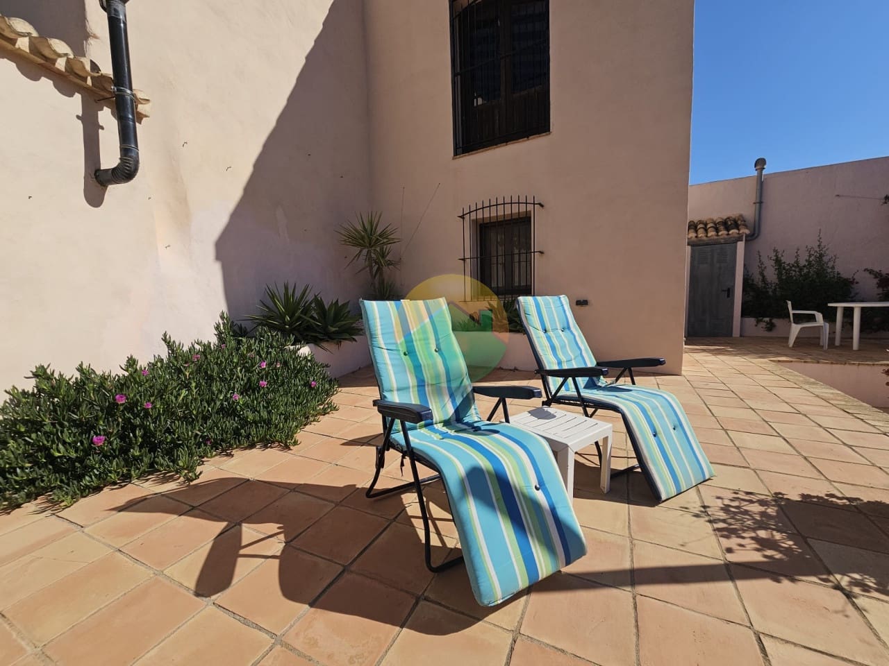 6 bedroom Finca/Country House for sale in Fuente Alamo de Murcia with pool garage - € 299,950 (Ref: 9784413)