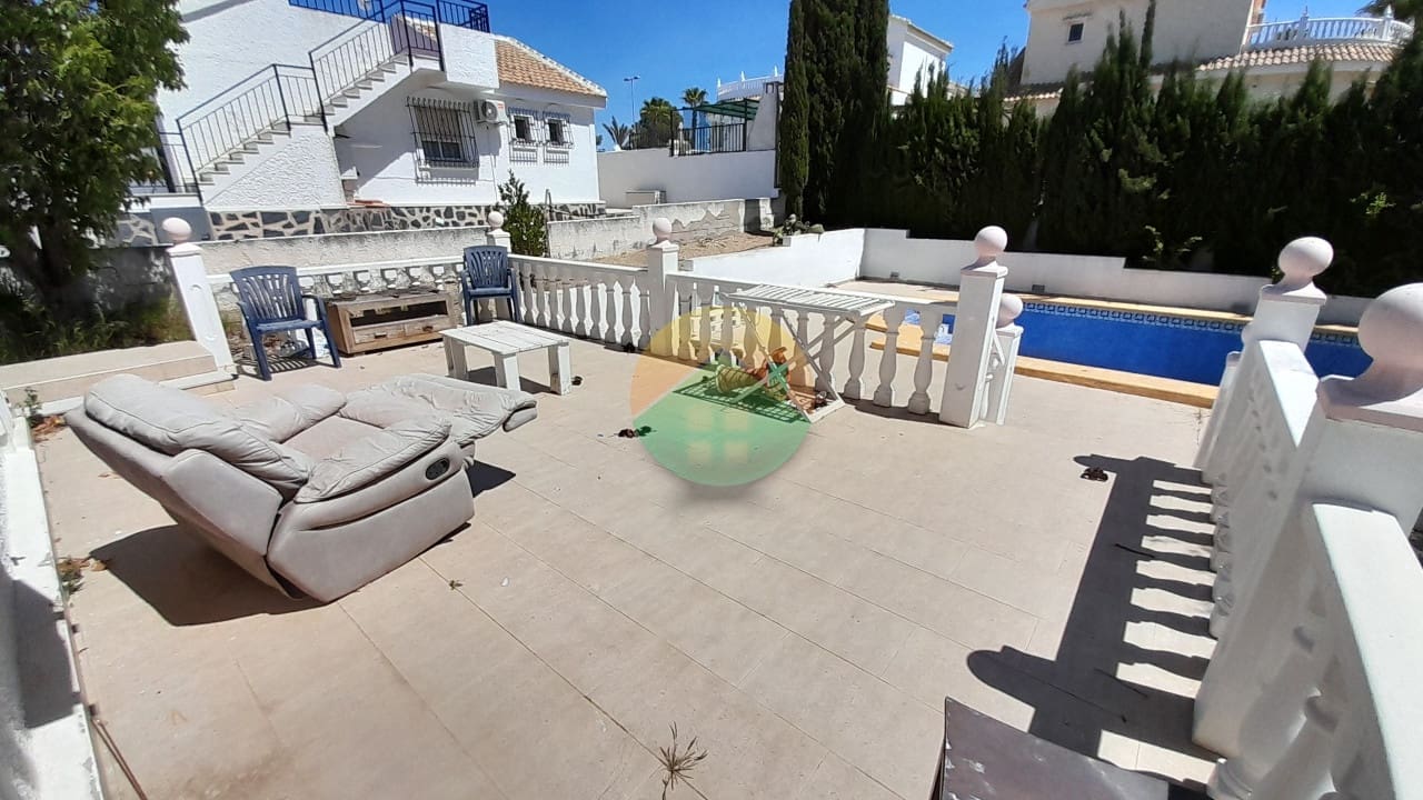 2 soveværelse Villa til salg i Camposol med swimmingpool garage - € 225.000 (Ref: 9787658)