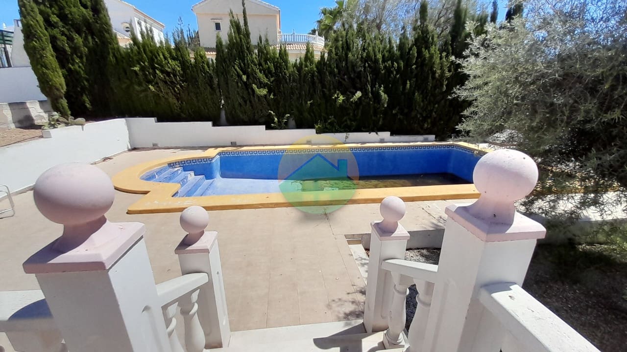 2 soveværelse Villa til salg i Camposol med swimmingpool garage - € 225.000 (Ref: 9787658)