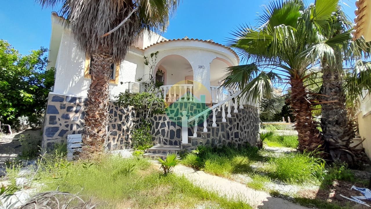 2 soveværelse Villa til salg i Camposol med swimmingpool garage - € 225.000 (Ref: 9787658)