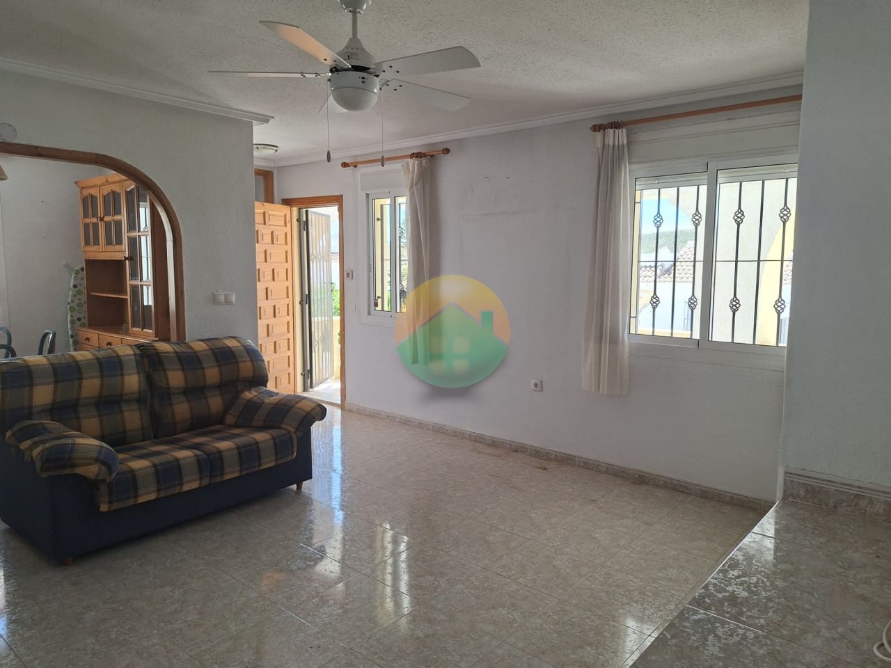 3 soveværelse Villa til salg i Camposol med swimmingpool - € 159.995 (Ref: 9787862)