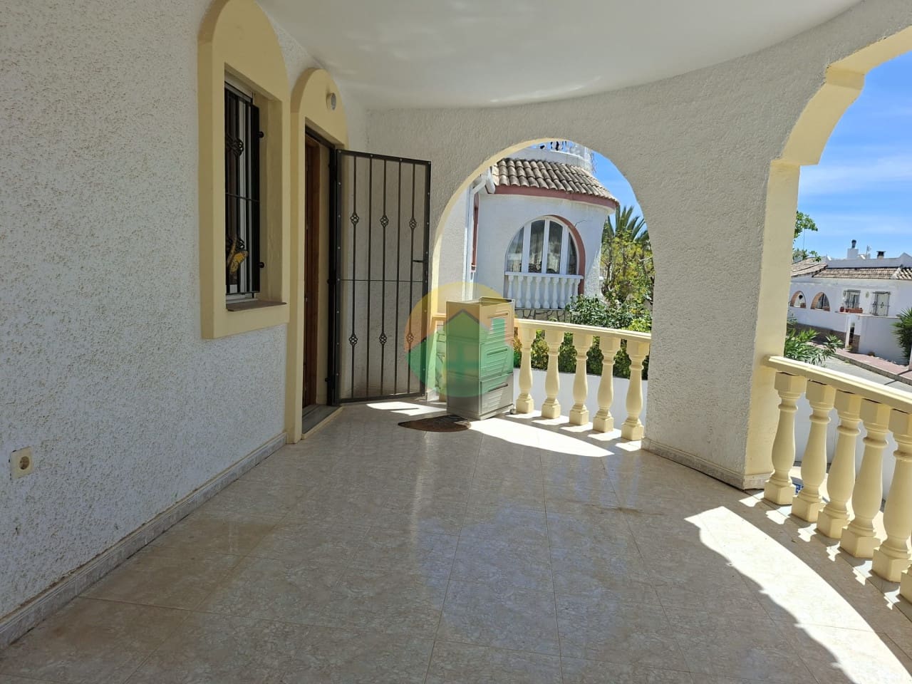 3 soveværelse Villa til salg i Camposol med swimmingpool - € 159.995 (Ref: 9787862)