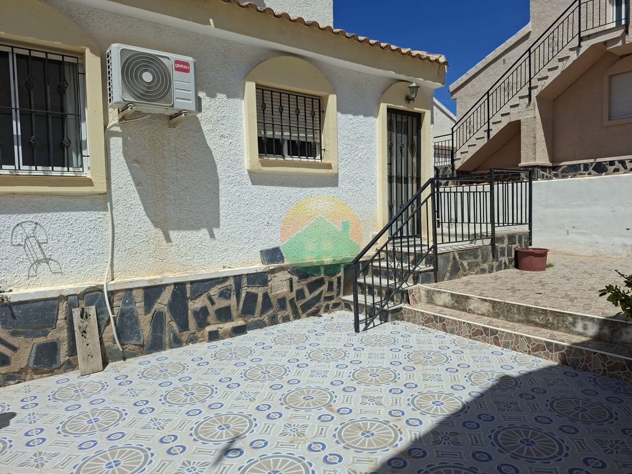 3 soveværelse Villa til salg i Camposol med swimmingpool - € 159.995 (Ref: 9787862)