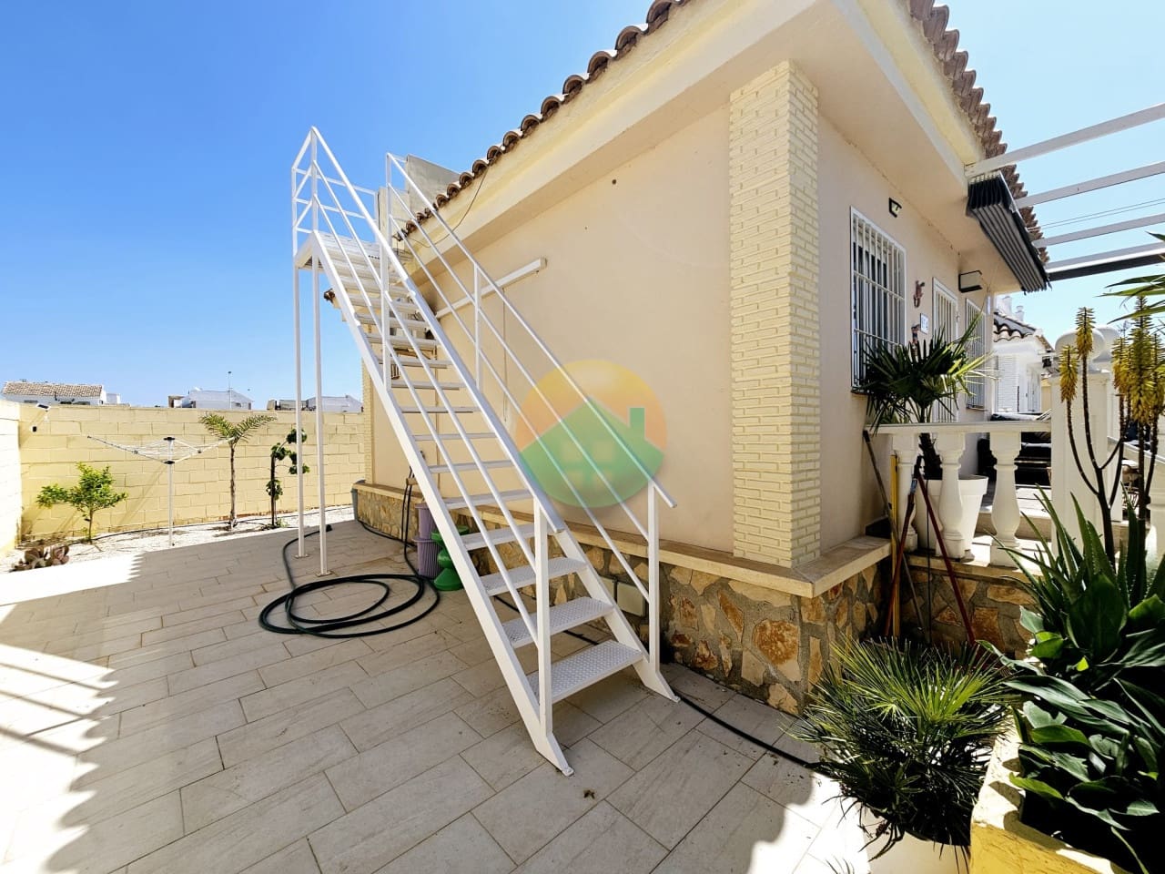 1 bedroom Villa for sale in Camposol with pool - € 114,995 (Ref: 9802779)