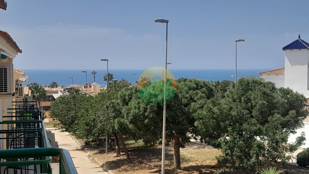 2 chambre Villa/Maison Mitoyenne à vendre à Mazarron avec piscine - 235 000 € (Ref: 9815002)