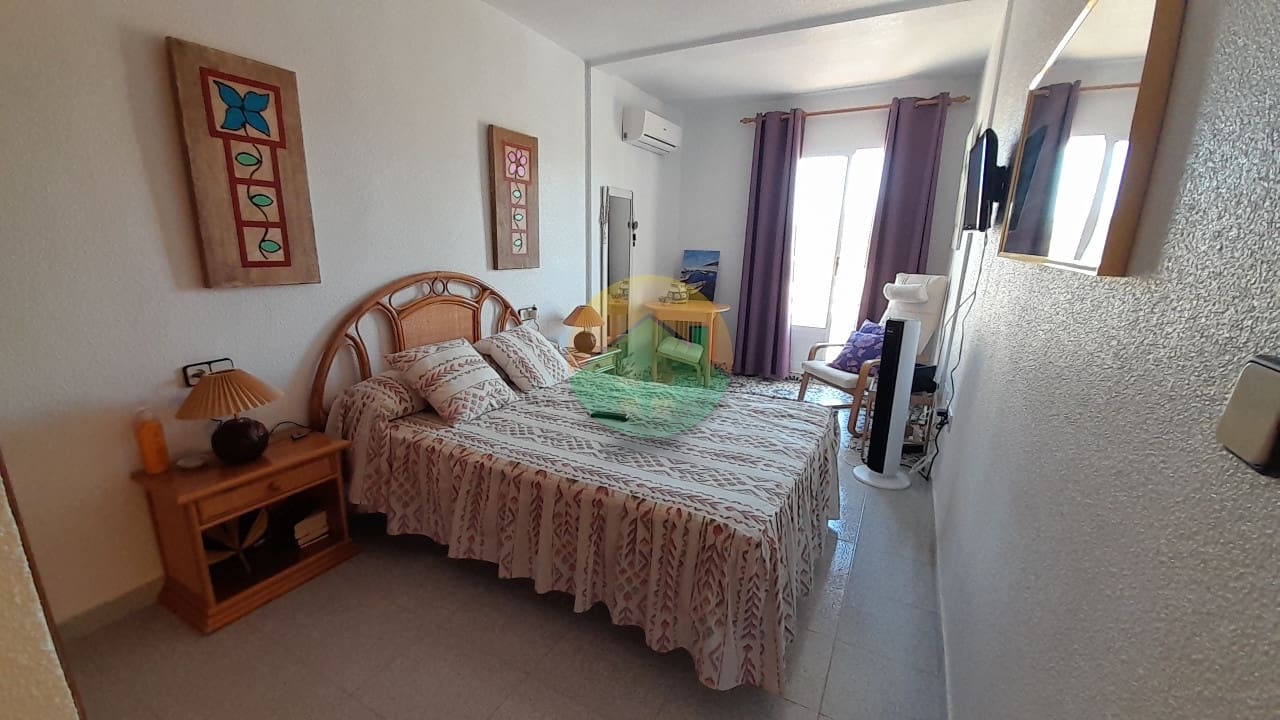 4 quarto Moradia em Banda para venda em Puerto de Mazarron com piscina - 287 000 € (Ref: 9834535)