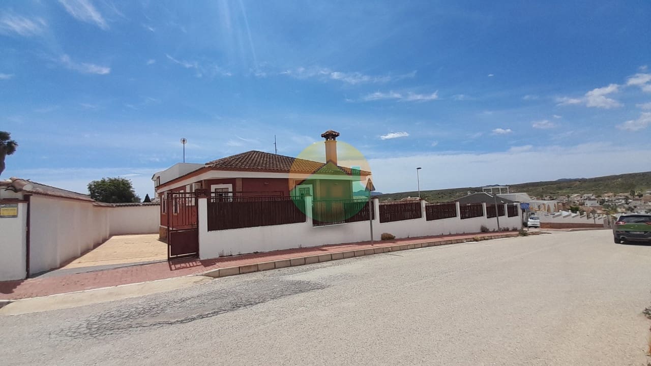 3 Zimmer Villa zu verkaufen in Camposol mit Pool Garage - 249.995 € (Ref: 9838502)