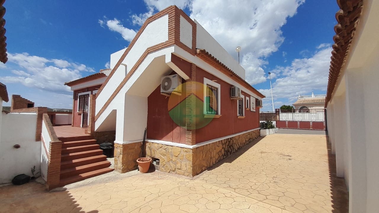 3 Zimmer Villa zu verkaufen in Camposol mit Pool Garage - 249.995 € (Ref: 9838502)
