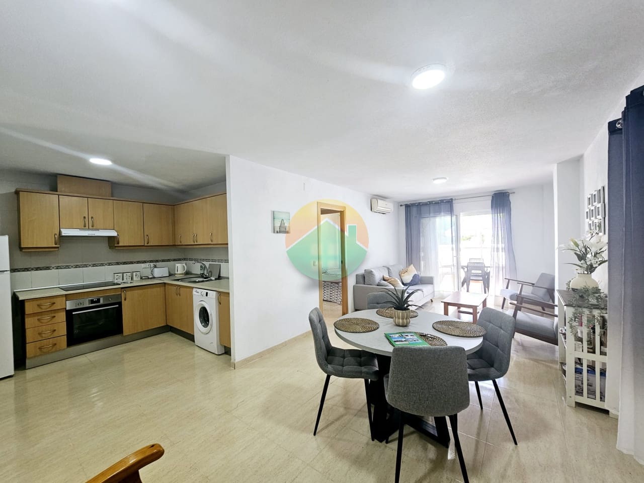 2 soveværelse Lejlighed til salg i Puerto de Mazarron med swimmingpool garage - € 129.995 (Ref: 9841535)