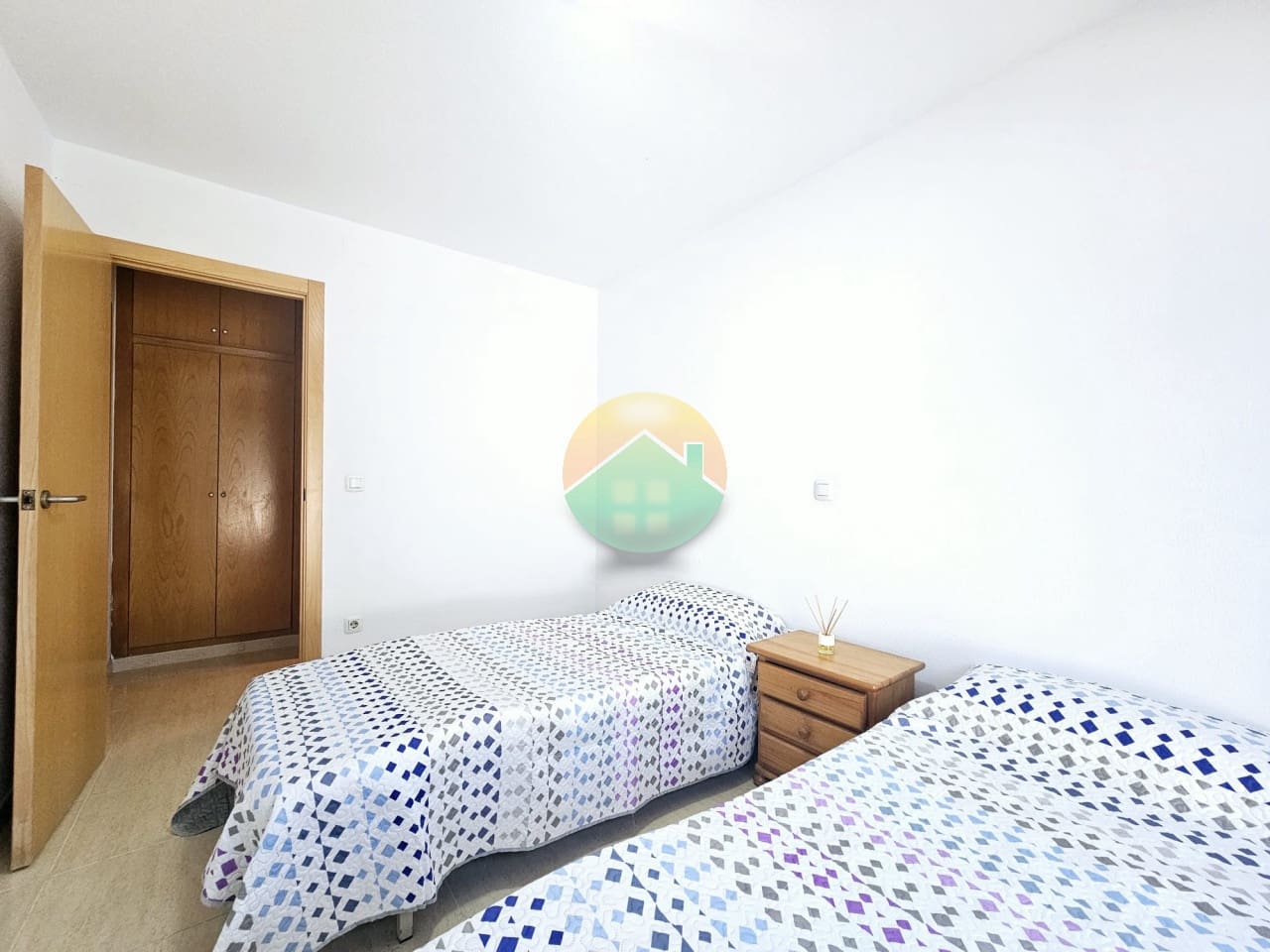 2 soveværelse Lejlighed til salg i Puerto de Mazarron med swimmingpool garage - € 129.995 (Ref: 9841535)