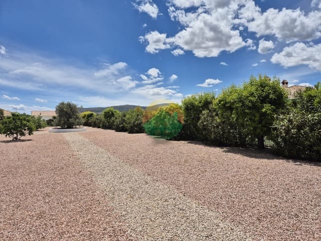 4 slaapkamer Rijtjeshuis te koop in Caravaca de la Cruz met zwembad garage - € 275.000 (Ref: 9844163)