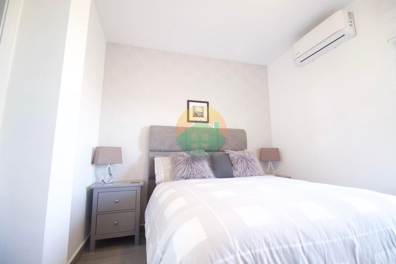 Pareado de 3 habitaciones en La Pinilla en venta con garaje - 159.950 € (Ref: 9847830)