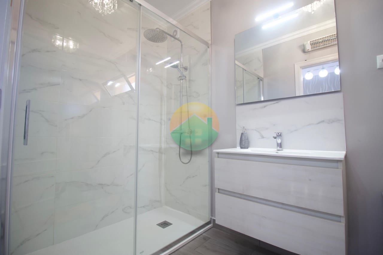 Pareado de 3 habitaciones en La Pinilla en venta con garaje - 159.950 € (Ref: 9847830)