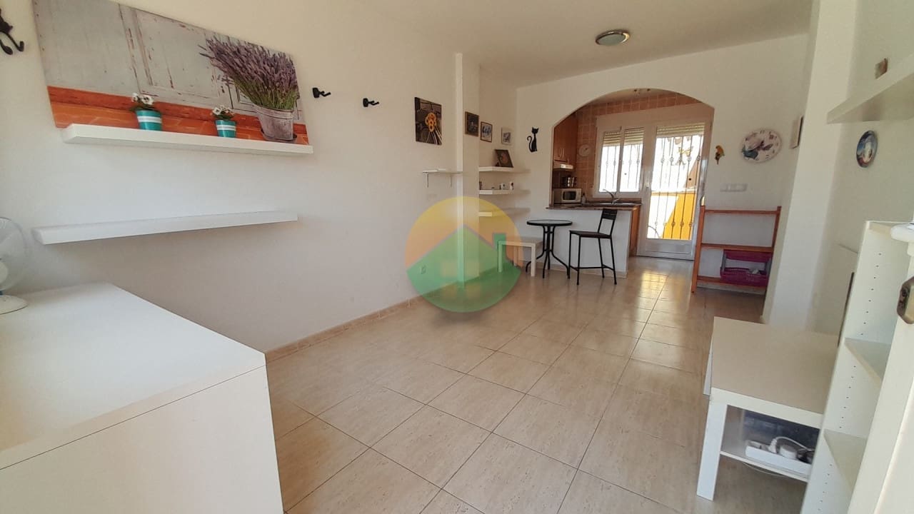 2 chambre Villa/Maison Semi-Mitoyenne à vendre à Camposol avec piscine garage - 114 995 € (Ref: 9848068)