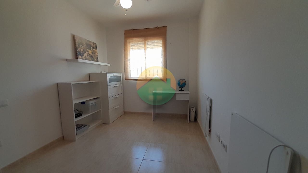 2 chambre Villa/Maison Semi-Mitoyenne à vendre à Camposol avec piscine garage - 114 995 € (Ref: 9848068)