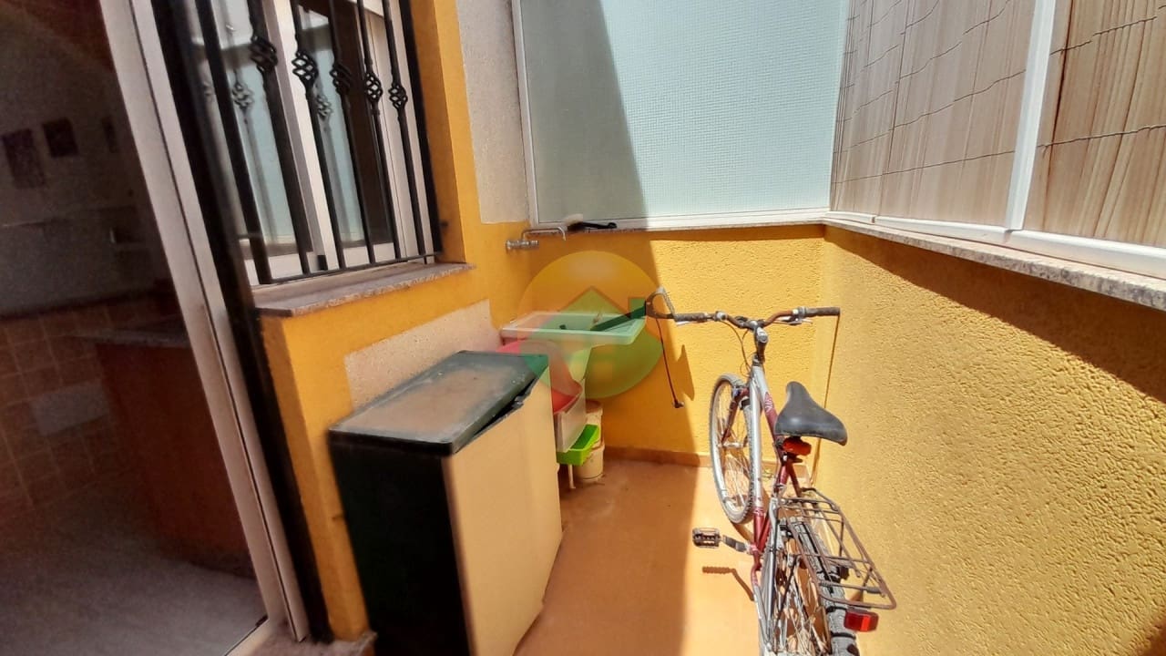 2 chambre Villa/Maison Semi-Mitoyenne à vendre à Camposol avec piscine garage - 114 995 € (Ref: 9848068)
