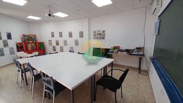 Commerciale in vendita in Bahia, Mazarrón - 28.500 € (Rif: 9850049)