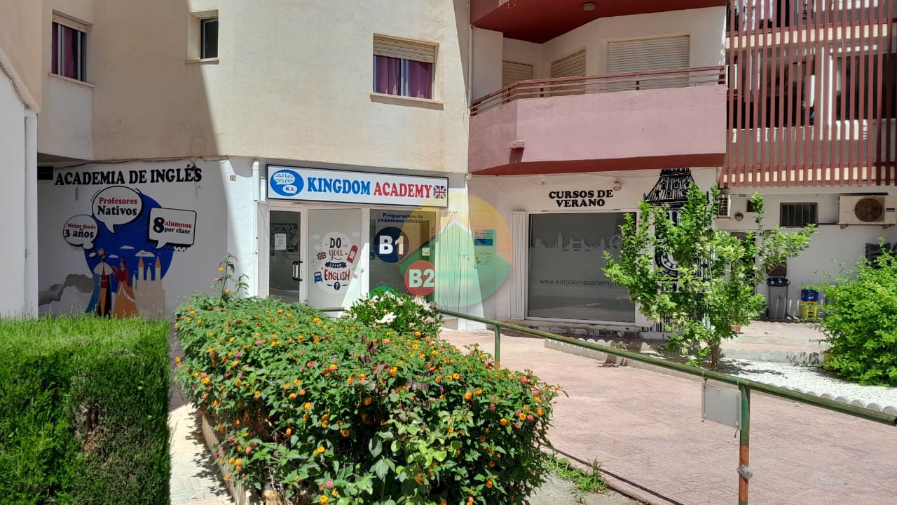 Commercial for sale in Puerto de Mazarron - € 28,500 (Ref: 9850049)