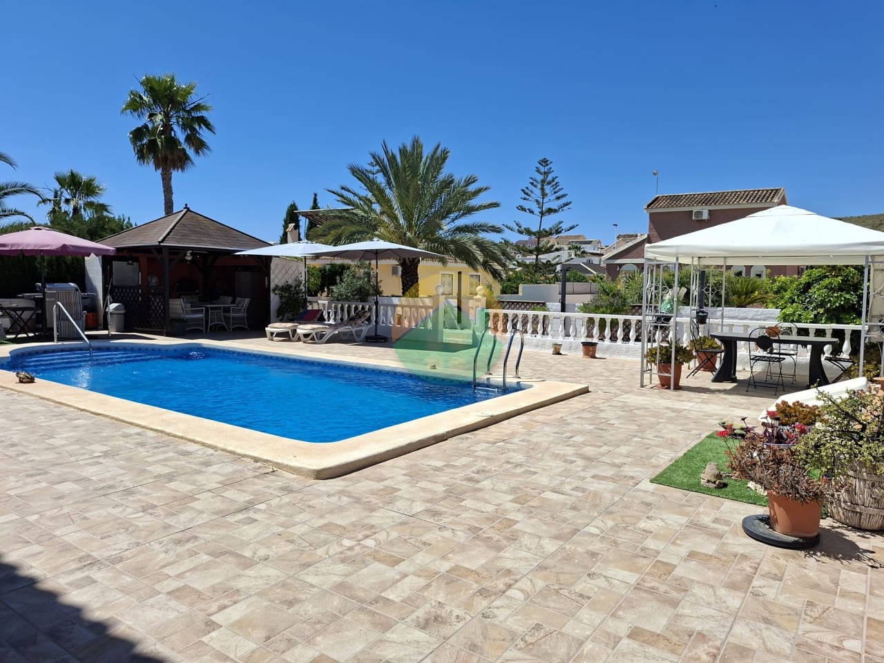 3 bedroom Villa for sale in Camposol with pool garage - € 315,000 (Ref: 9858598)