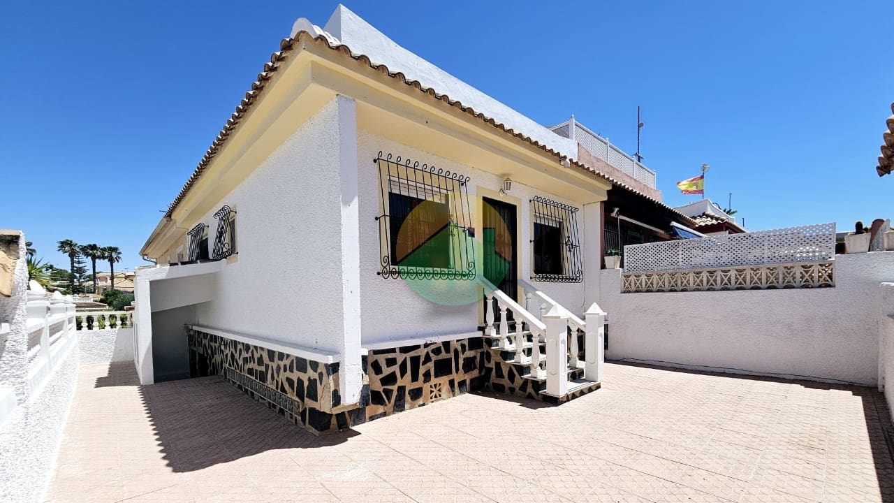 2 quarto Moradia Geminada para venda em Camposol com piscina garagem - 129 500 € (Ref: 9867649)