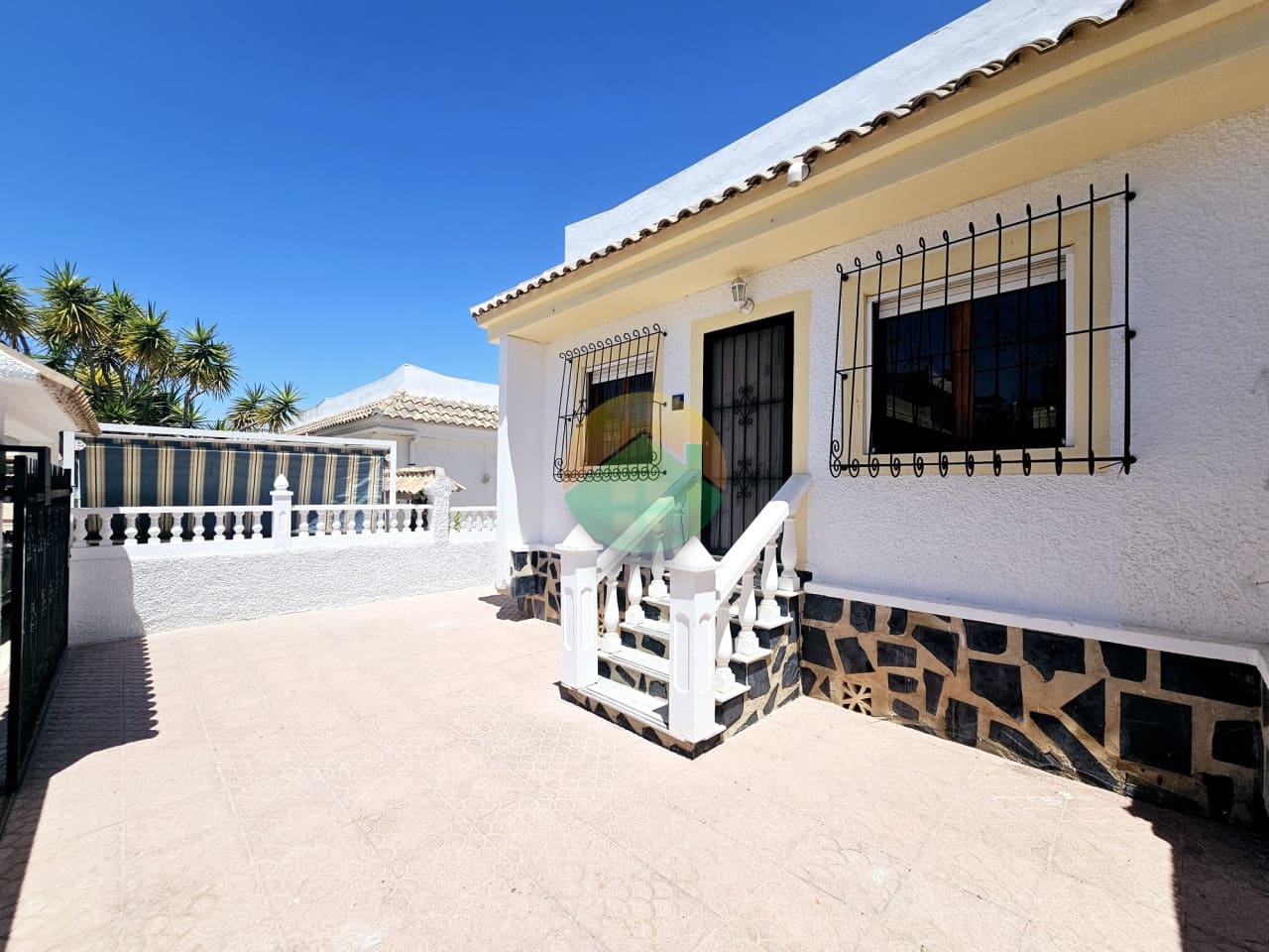 2 quarto Moradia Geminada para venda em Camposol com piscina garagem - 129 500 € (Ref: 9867649)