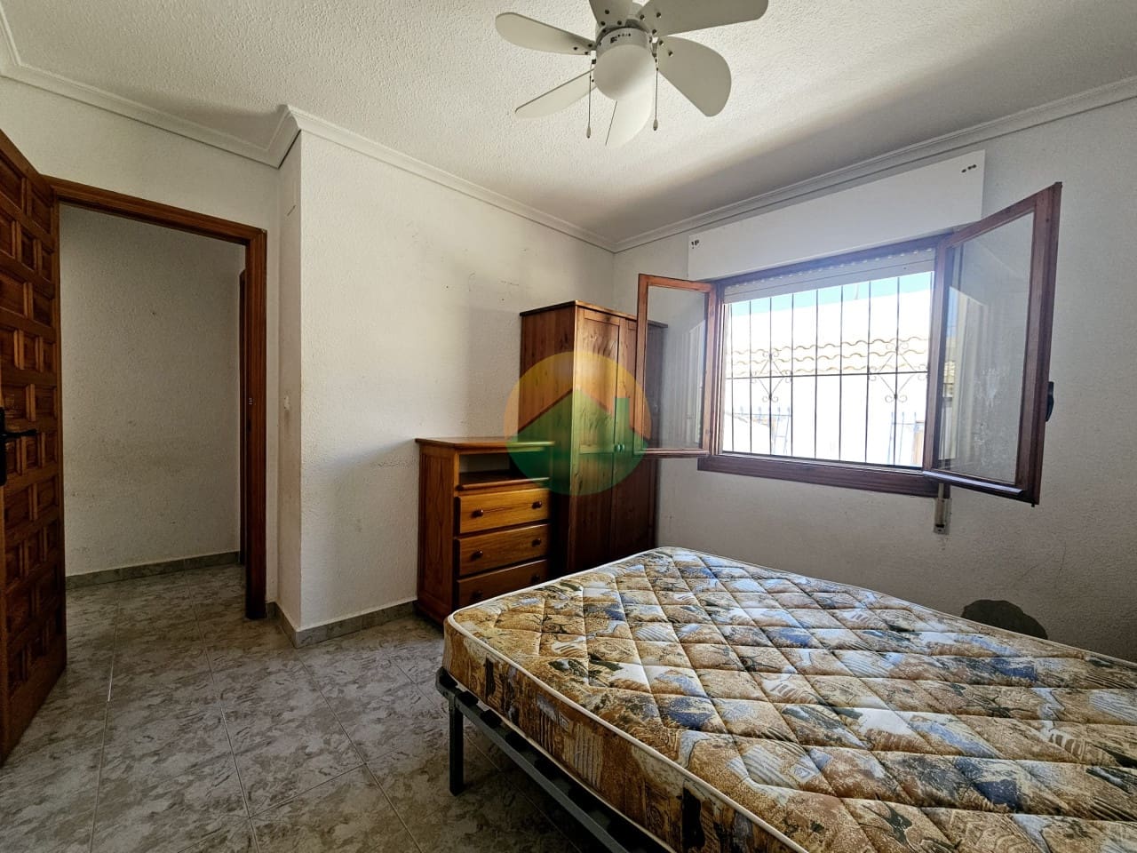 2 quarto Moradia Geminada para venda em Camposol com piscina garagem - 129 500 € (Ref: 9867649)