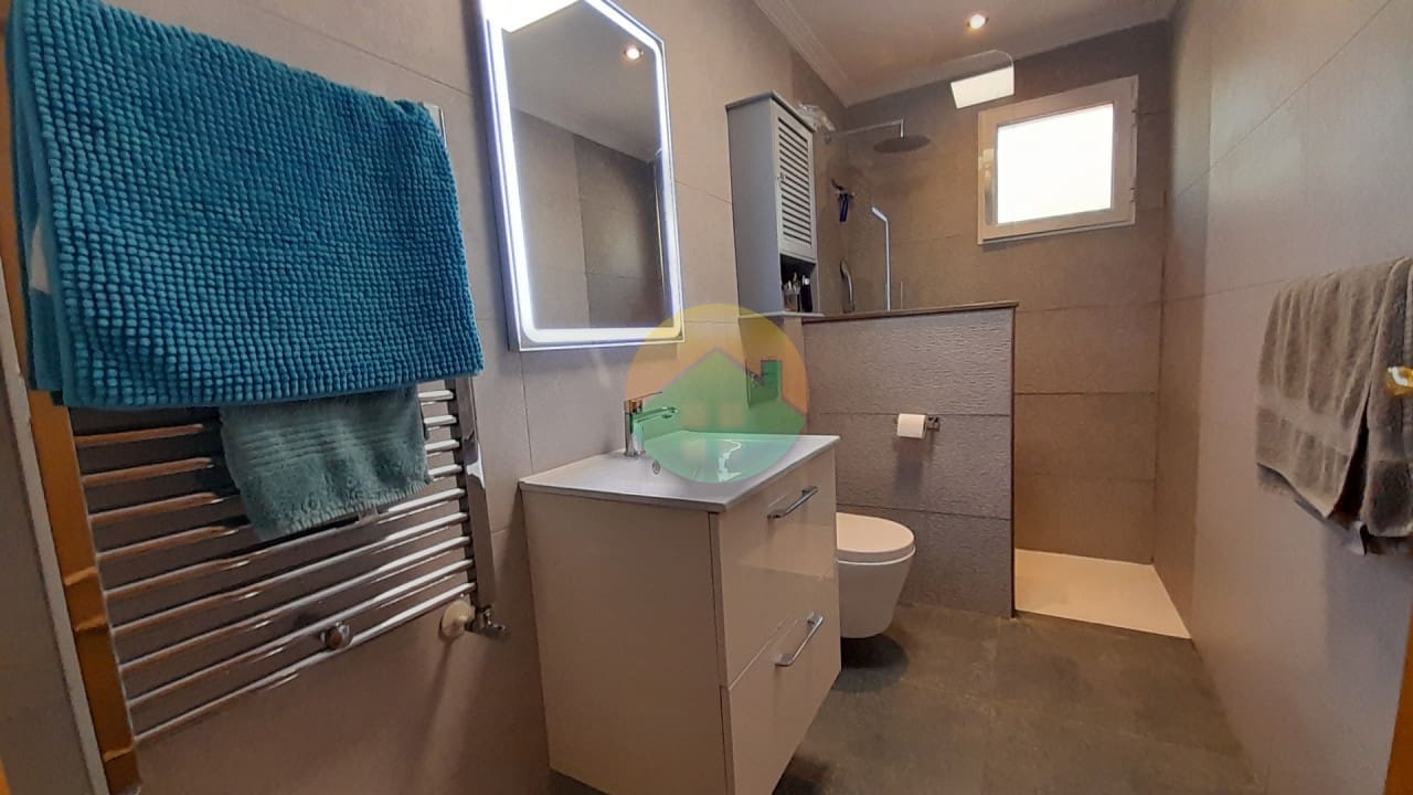 4 soveværelse Villa til salg i Totana med swimmingpool garage - € 450.000 (Ref: 9874168)