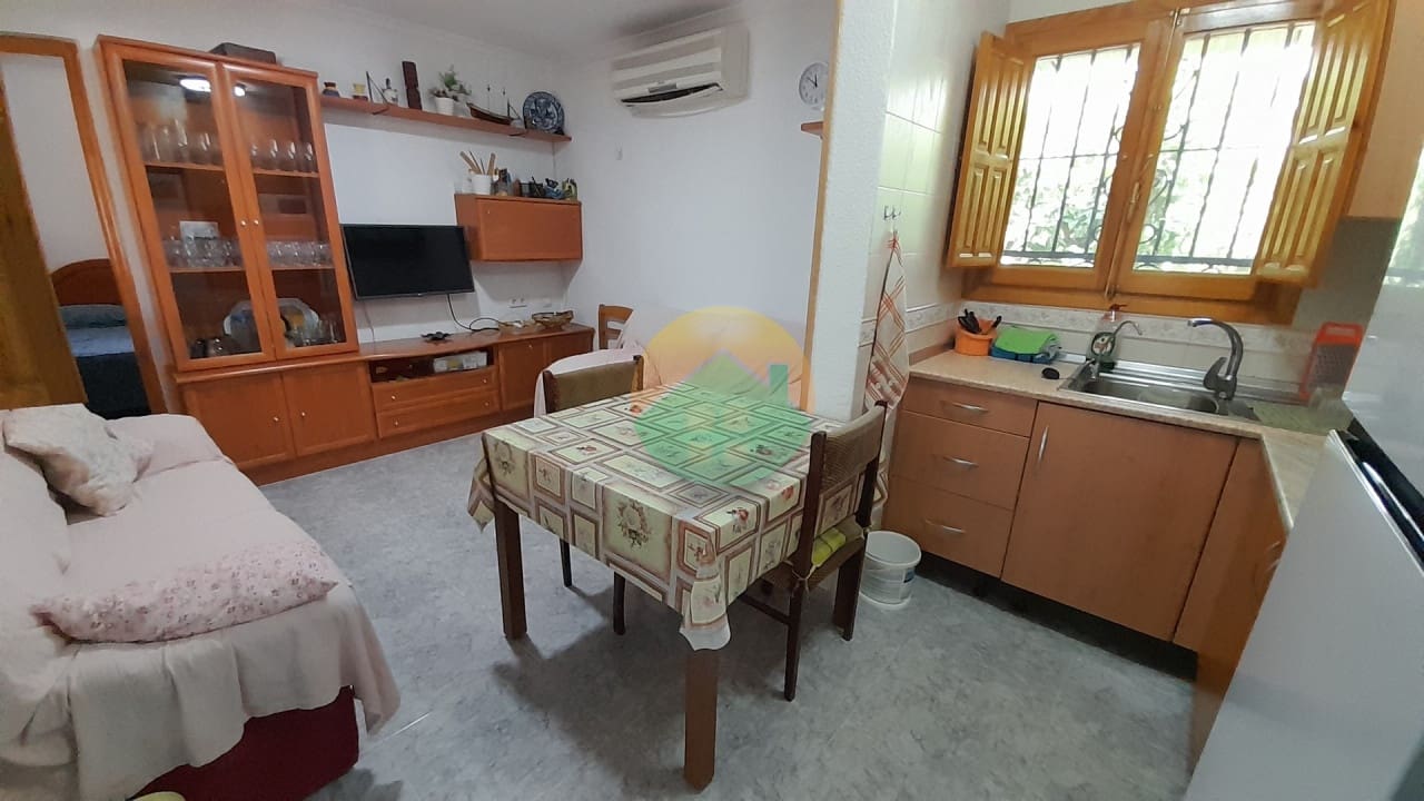 Adosado de 2 habitaciones en Totana en venta con piscina garaje - 389.000 € (Ref: 9914540)