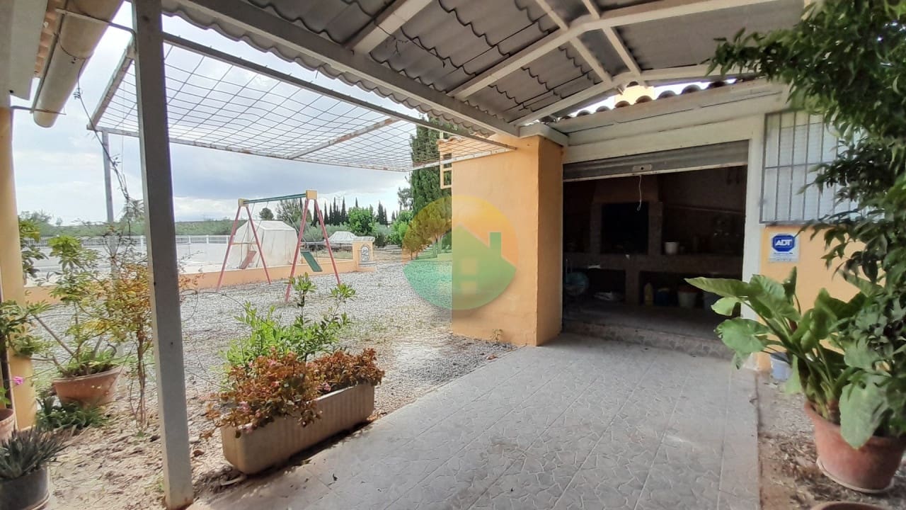 Adosado de 2 habitaciones en Totana en venta con piscina garaje - 389.000 € (Ref: 9914540)