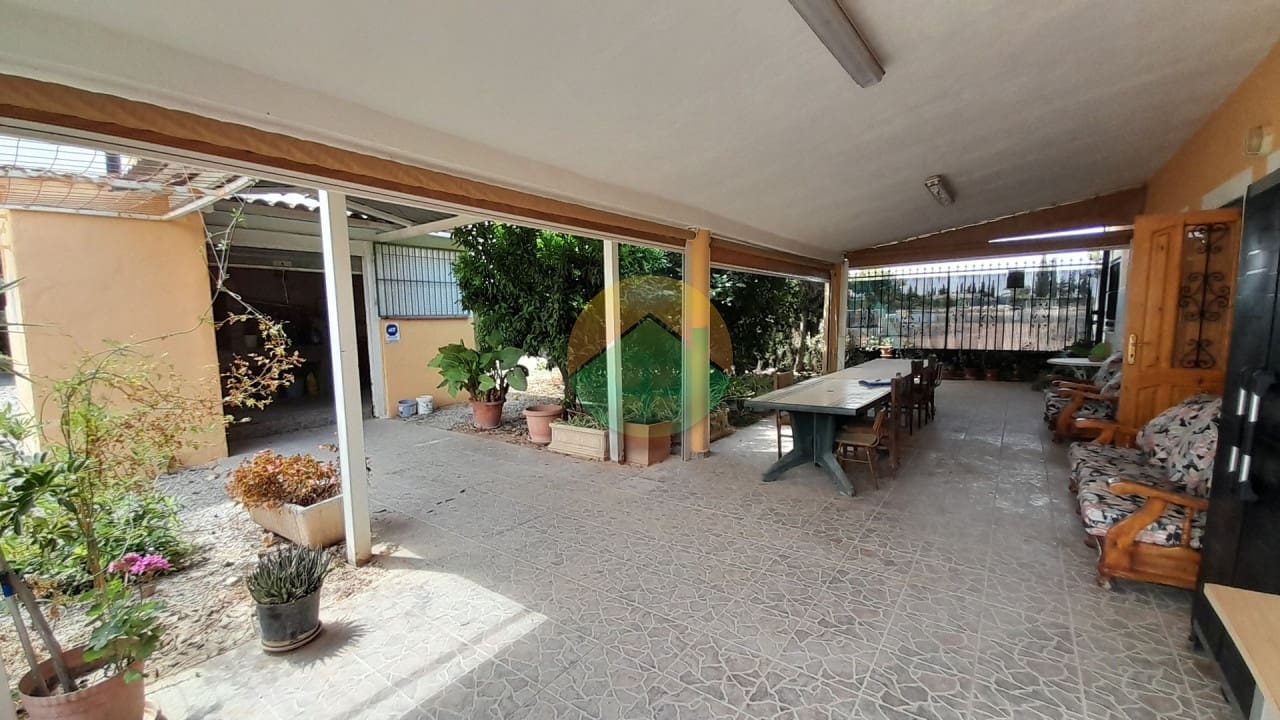 Adosado de 2 habitaciones en Totana en venta con piscina garaje - 389.000 € (Ref: 9914540)