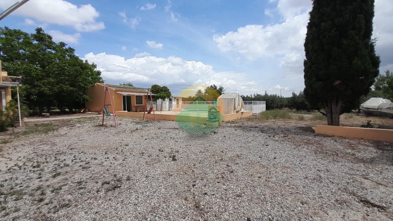 Adosado de 2 habitaciones en Totana en venta con piscina garaje - 389.000 € (Ref: 9914540)