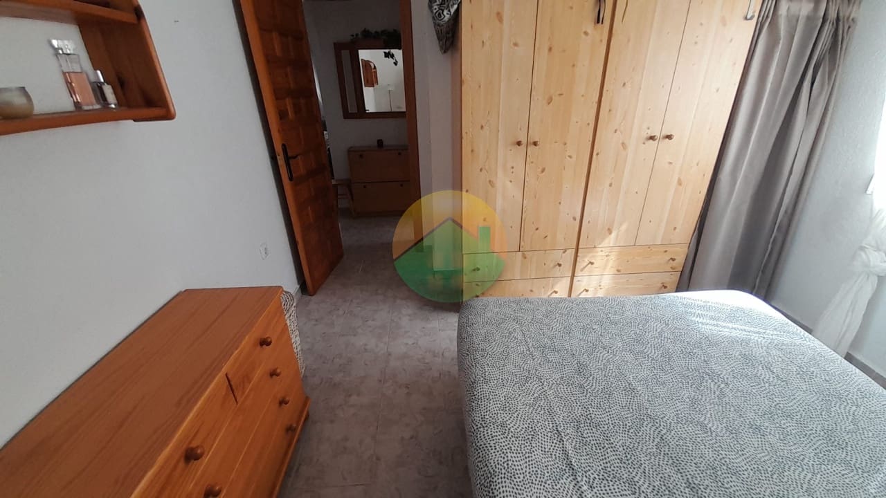 2 slaapkamer Halfvrijstaande villa te koop in Camposol met zwembad - € 99.995 (Ref: 9914793)