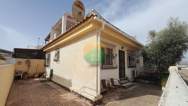 2 slaapkamer Halfvrijstaande villa te koop in Camposol, Mazarrón met zwembad - € 99.995 (Ref: 9914793)