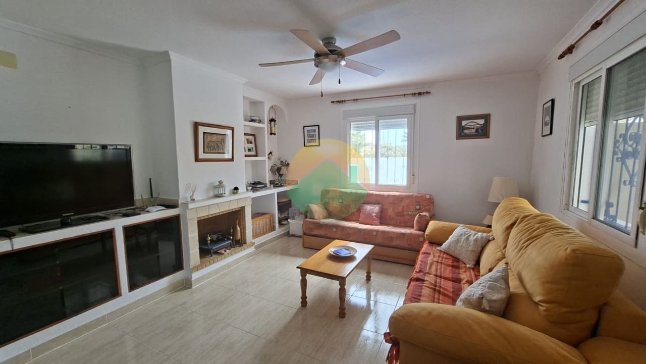 2 bedroom Villa for sale in Camposol with pool garage - € 239,995 (Ref: 9925041)