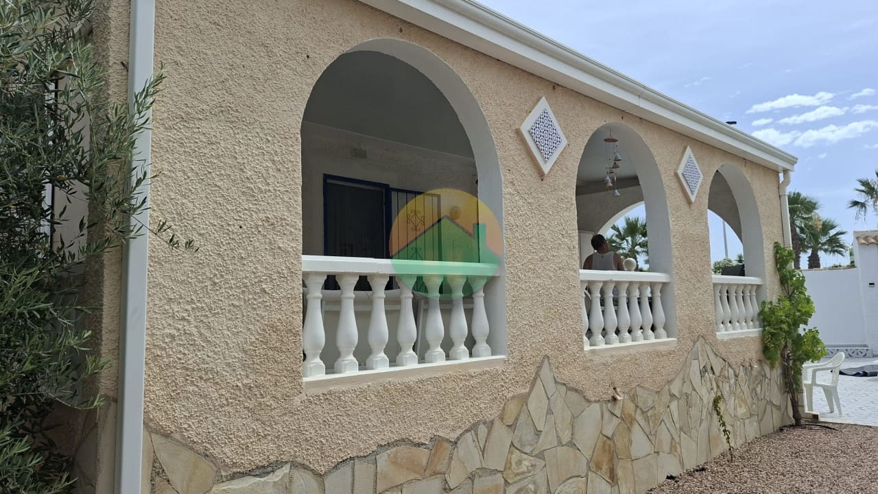 2 bedroom Villa for sale in Camposol with pool garage - € 239,995 (Ref: 9925041)
