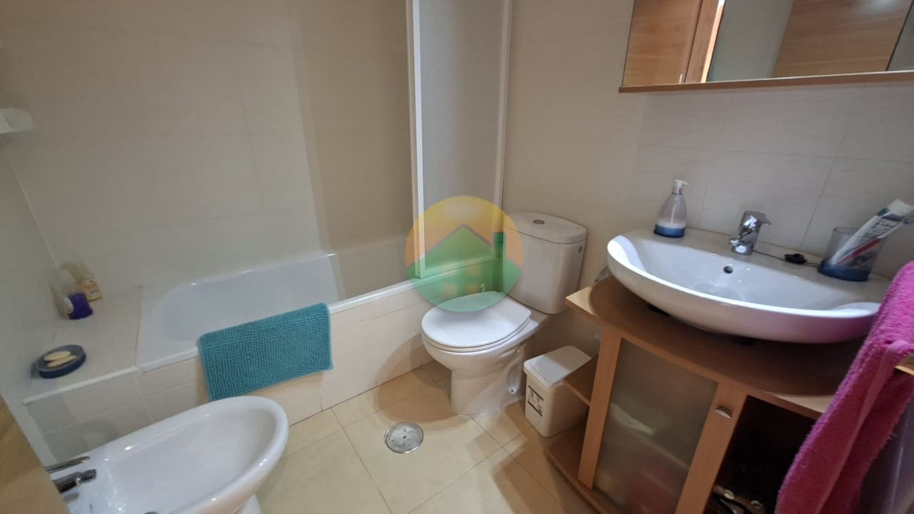 3 quarto Apartamento para venda em Condado de Alhama com piscina garagem - 133 000 € (Ref: 9938832)