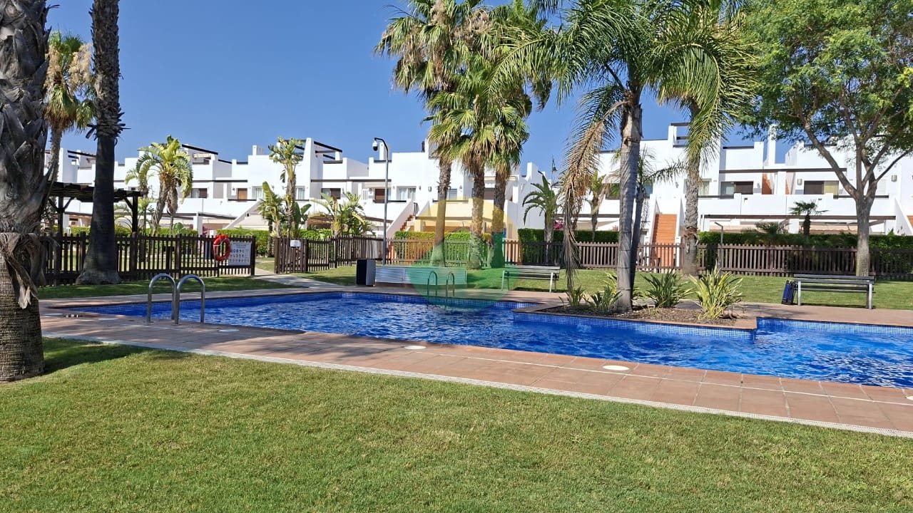 3 quarto Apartamento para venda em Condado de Alhama com piscina garagem - 133 000 € (Ref: 9938832)