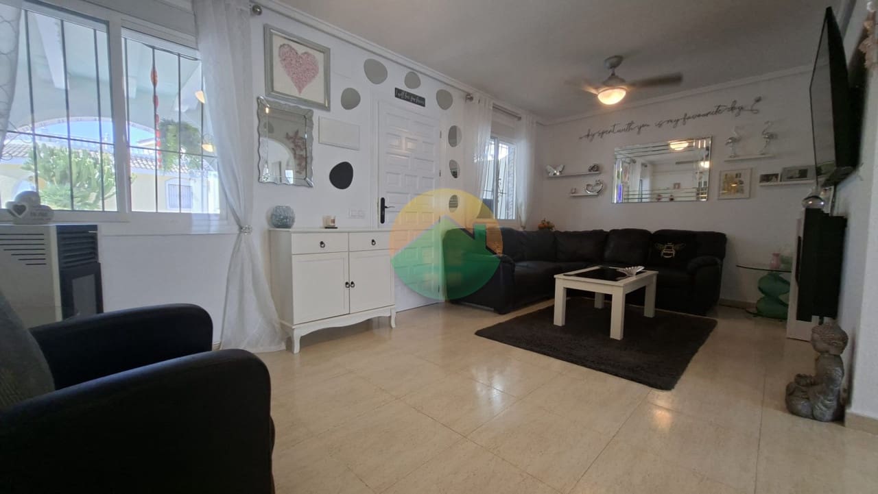 Pareado de 1 habitación en Camposol en venta con piscina - 142.500 € (Ref: 9938833)