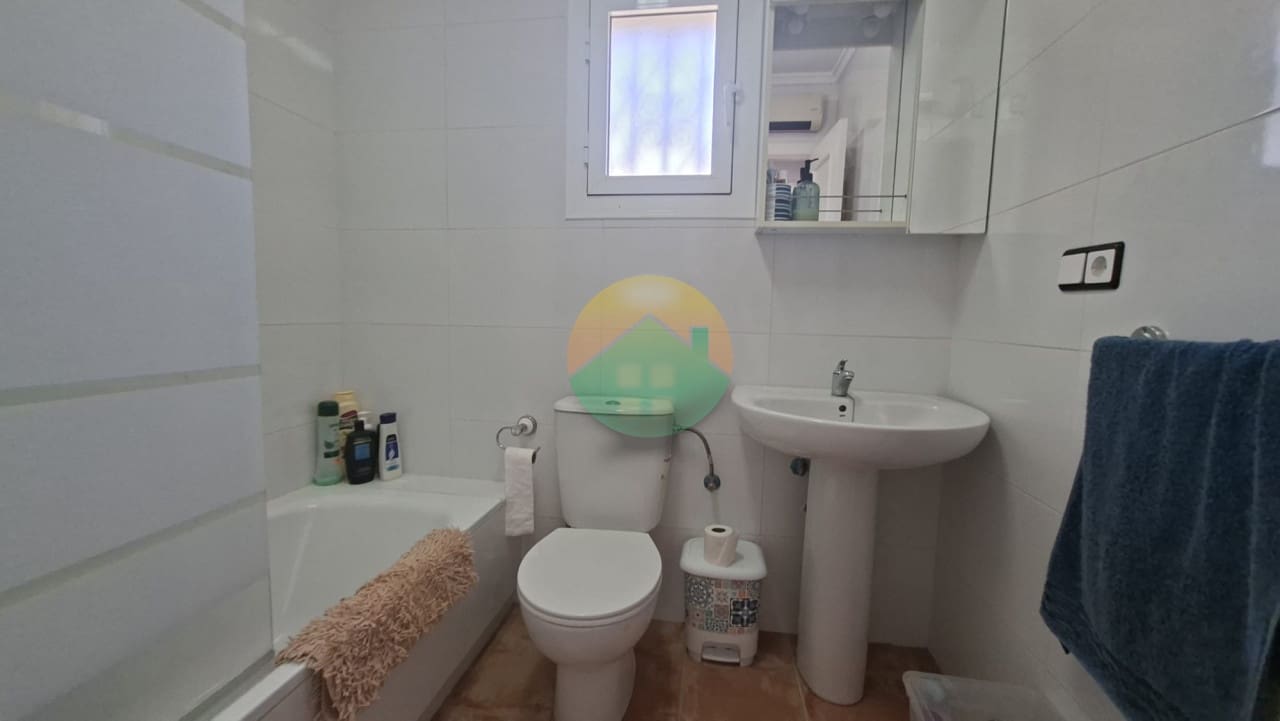 4 sypialnia Willa na sprzedaż w Camposol z basenem garażem - 210 000 € (Ref: 9946715)