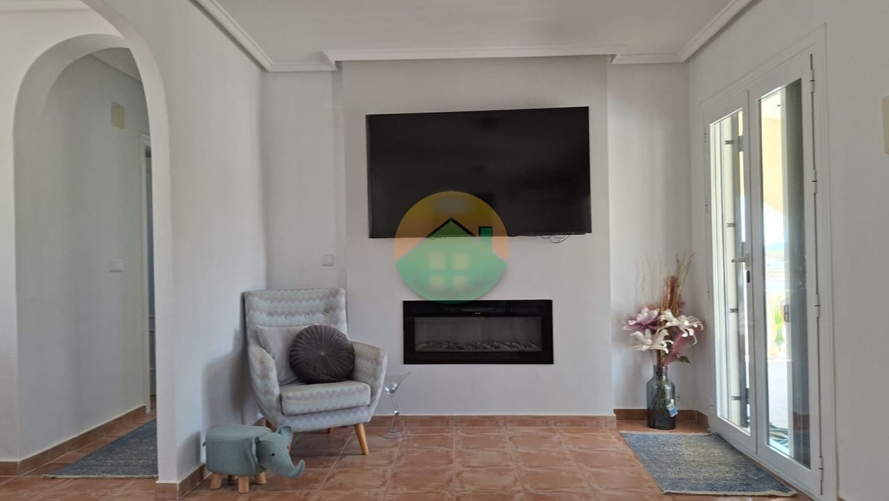 4 sypialnia Willa na sprzedaż w Camposol z basenem garażem - 210 000 € (Ref: 9946715)