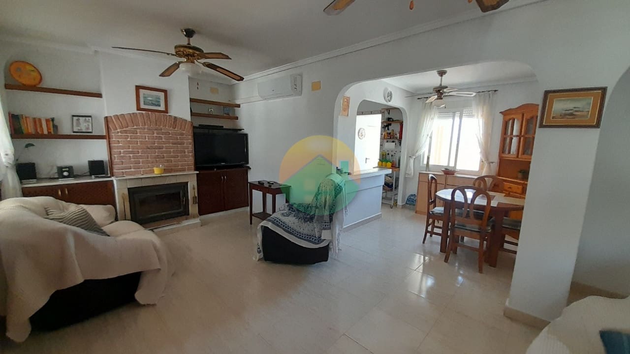 3 Zimmer Villa zu verkaufen in Camposol mit Pool - 214.995 € (Ref: 9950597)