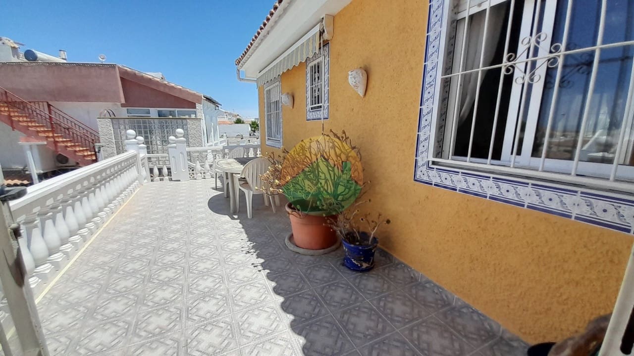 3 Zimmer Villa zu verkaufen in Camposol mit Pool - 214.995 € (Ref: 9950597)