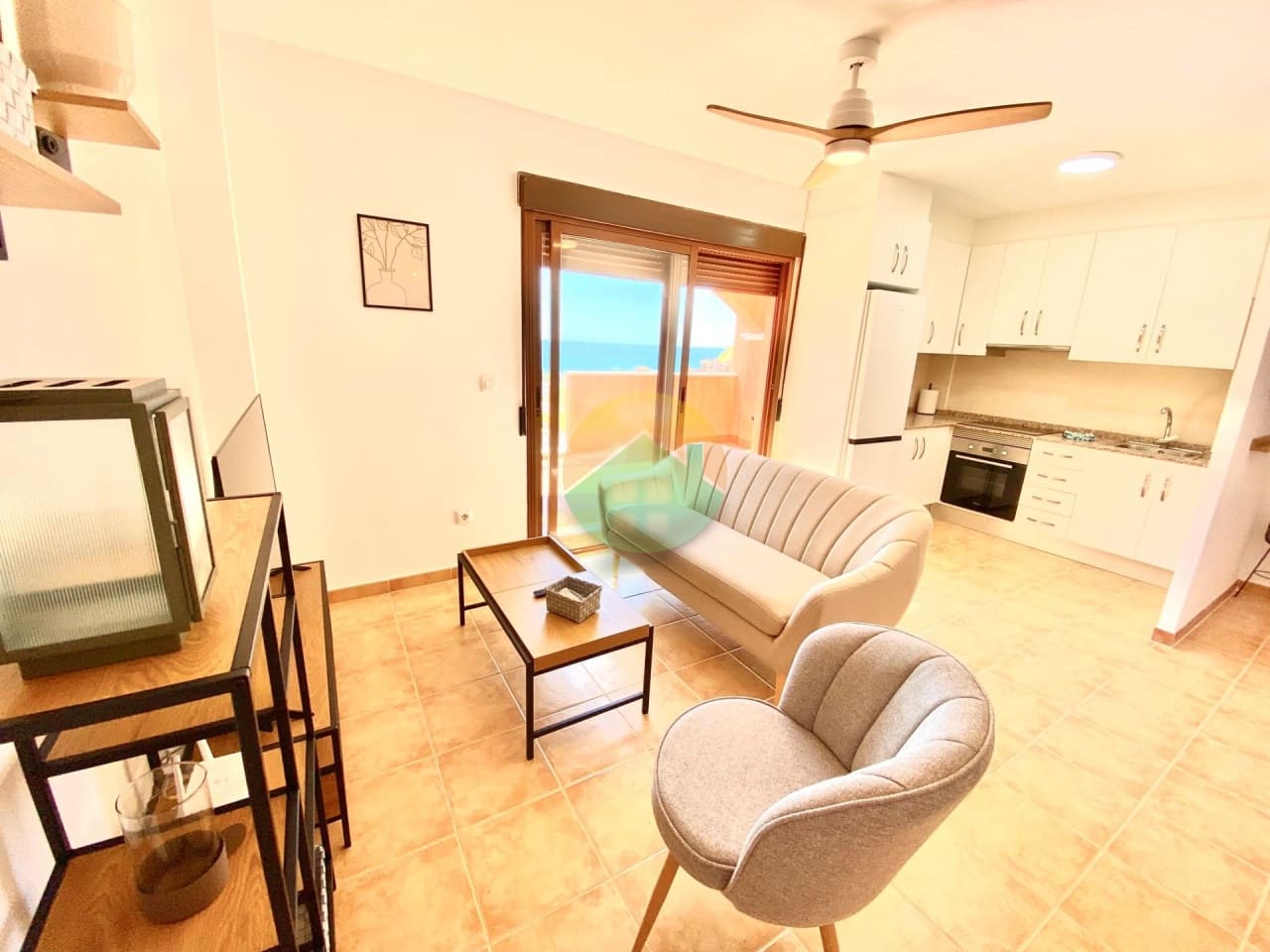 2 slaapkamer Appartement te koop in Isla Plana met zwembad garage - € 229.900 (Ref: 9969004)