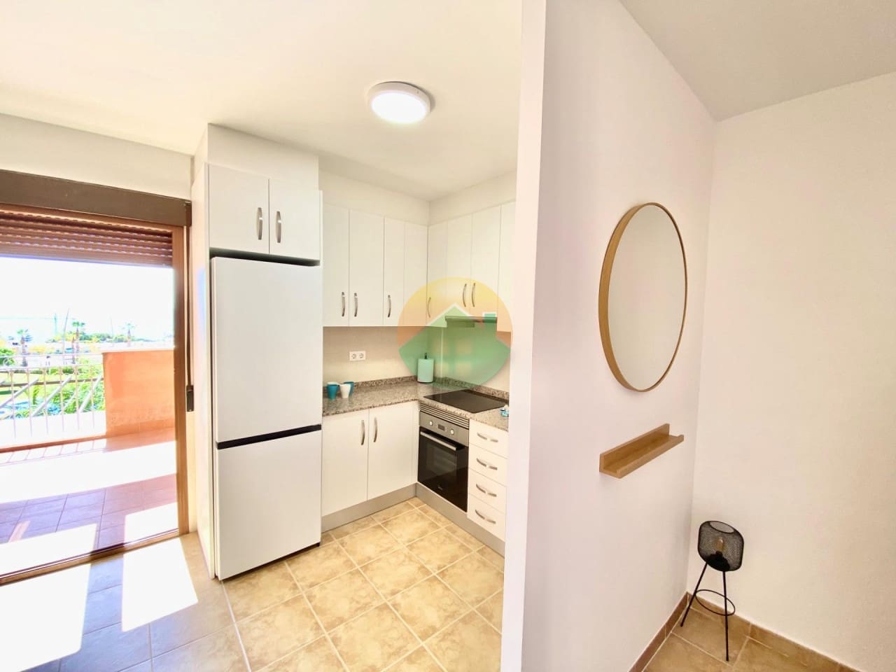 2 slaapkamer Appartement te koop in Isla Plana met zwembad garage - € 229.900 (Ref: 9969004)