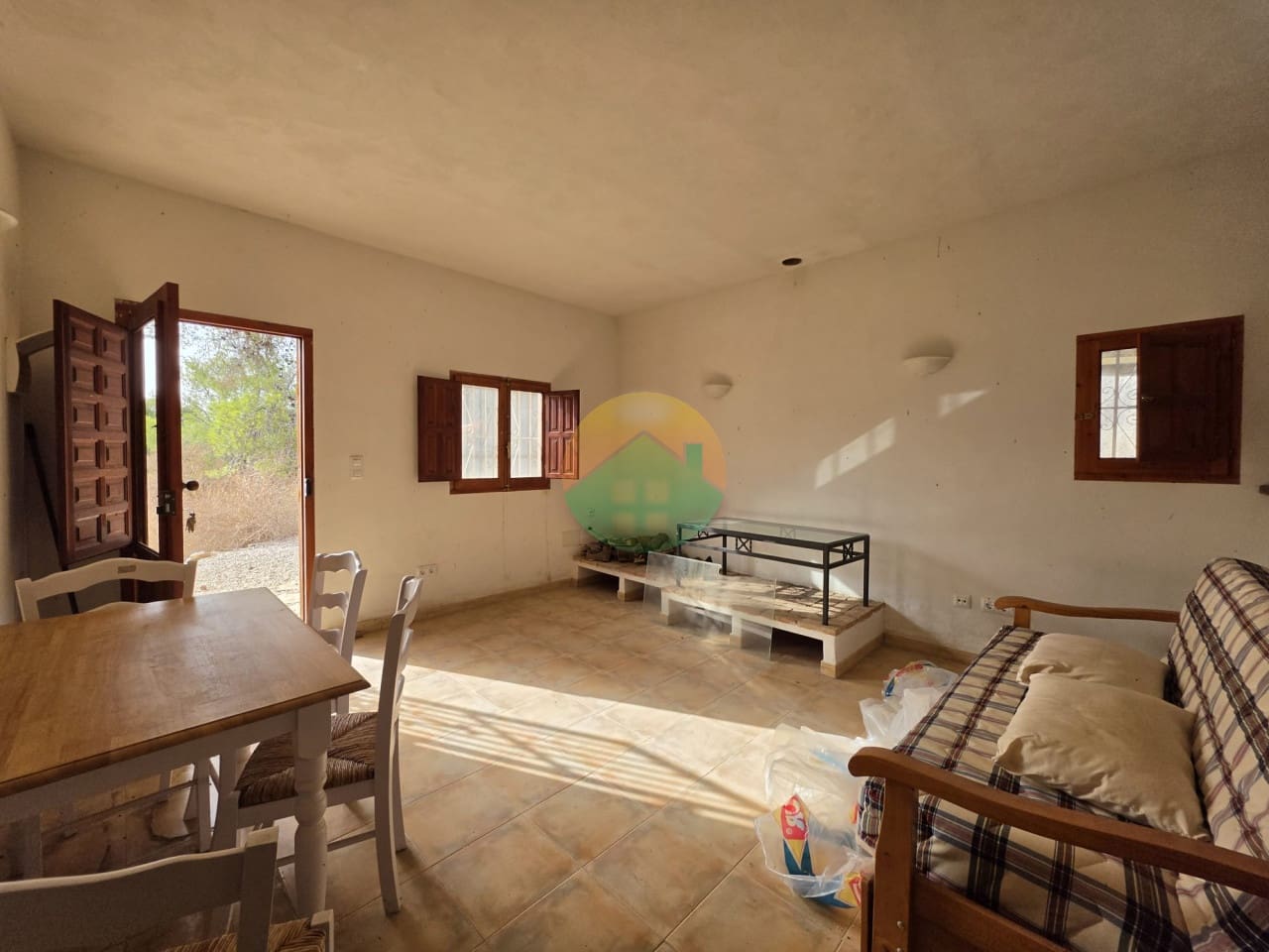 4 soverom Finca/Herregård til salgs i Alamillo med svømmebasseng garasje - € 174 995 (Ref: 9970850)