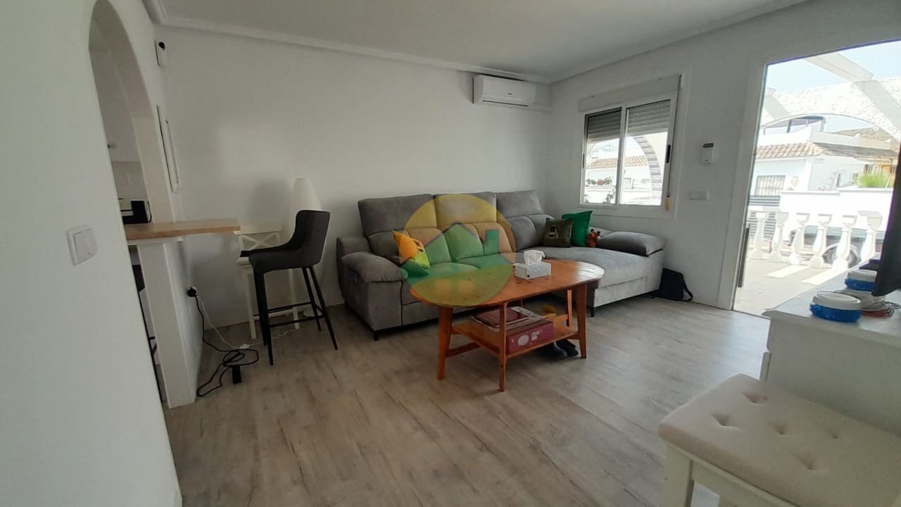2 soveværelse Rækkehus til salg i Camposol - € 114.000 (Ref: 9989822)