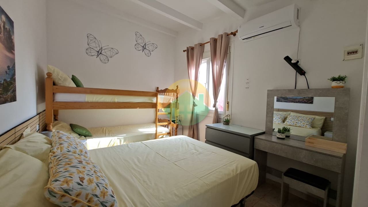 Chalet de 4 habitaciones en Camposol en venta con piscina garaje - 225.000 € (Ref: 9991795)