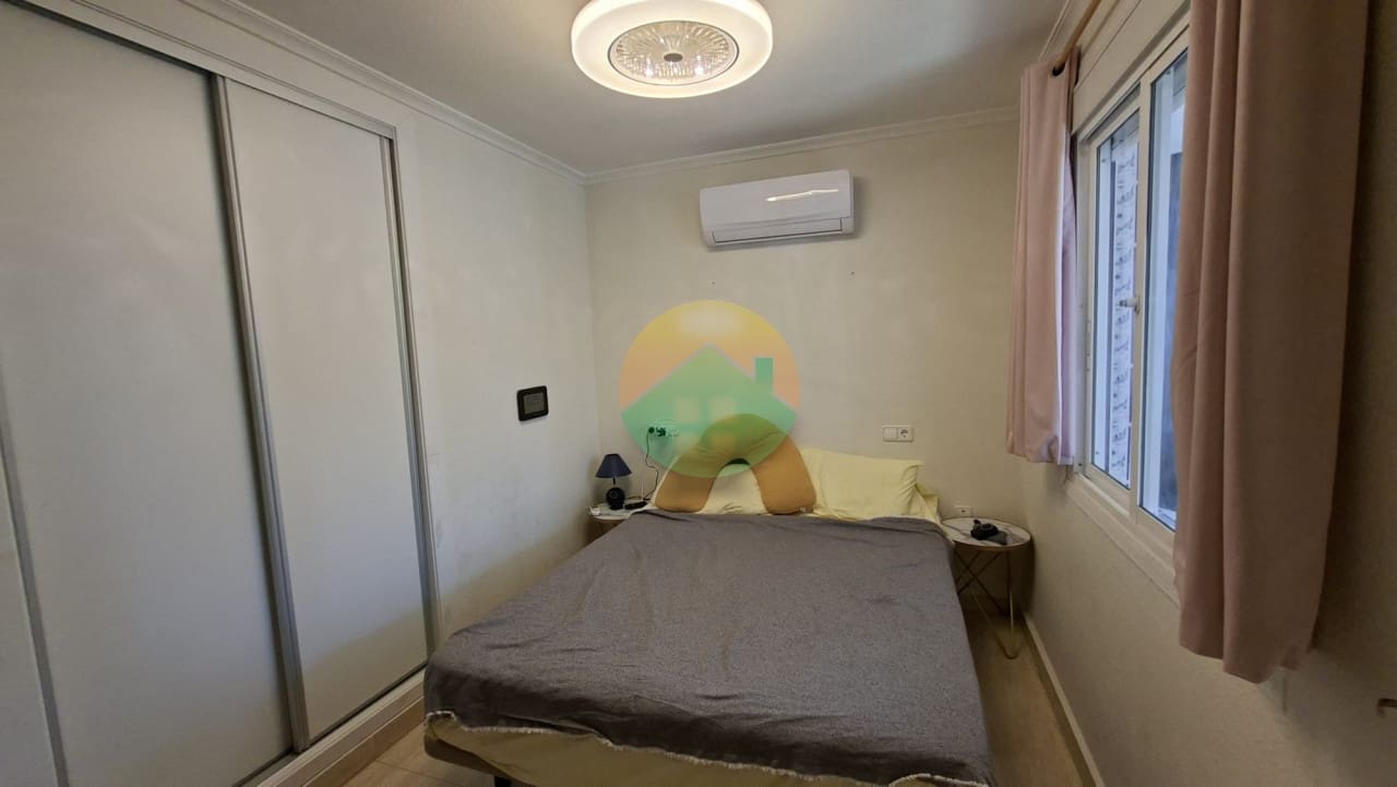 Chalet de 4 habitaciones en Camposol en venta con piscina garaje - 225.000 € (Ref: 9991795)