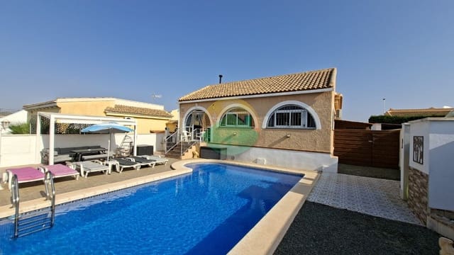Chalet de 4 habitaciones en Camposol, Mazarrón en venta con piscina garaje - 225.000 € (Ref: 9991795)